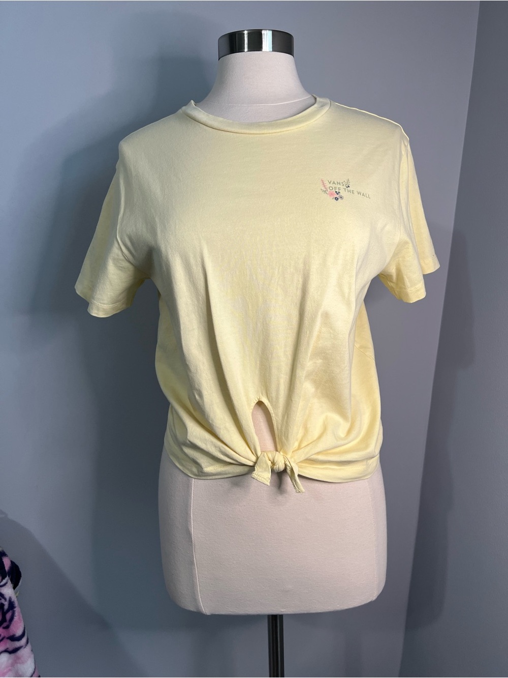 Vans Size M Yellow Tea Time Tie Front Graphic Short Sleeve T-Shirt Tee Top